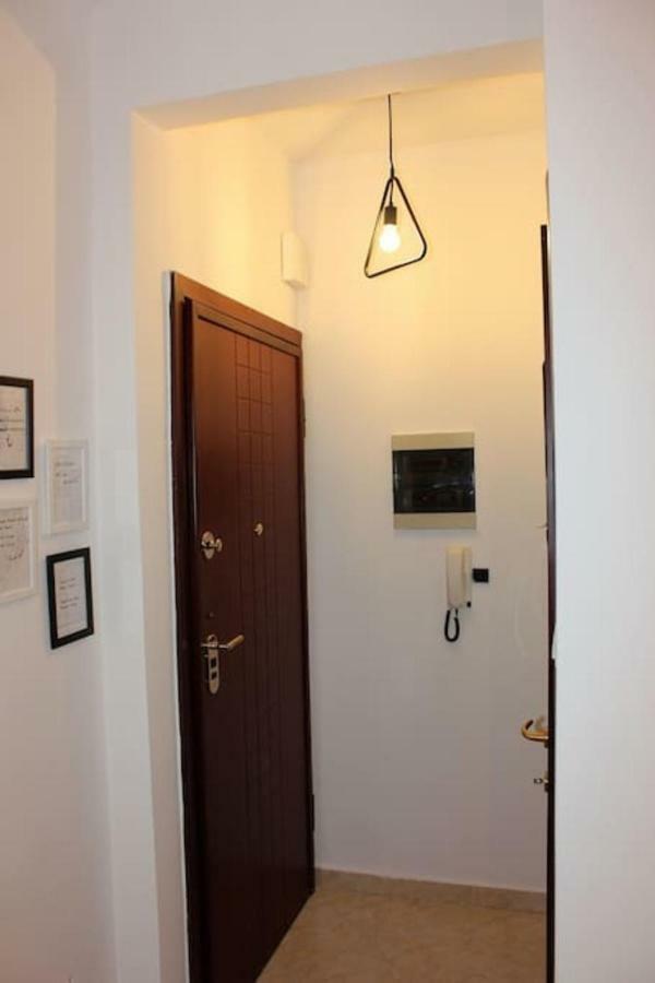 Central Studio! Fiber Wifi, Ac, Private, Self Check-In! Saloniki Zewnętrze zdjęcie